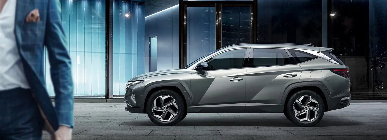Hyundai-tucson-suv-exterioed