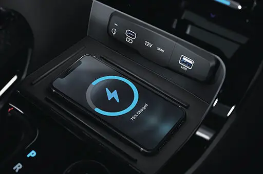 creta-n-line-suv-convenience-wirelesscharger