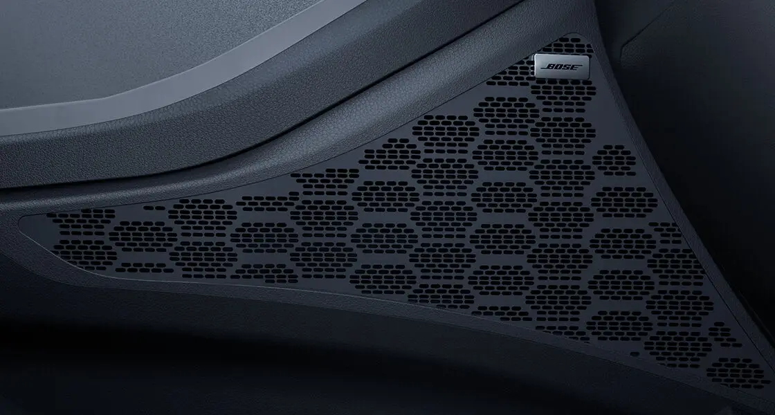 ine-suv-convenience-bosemusicsystem